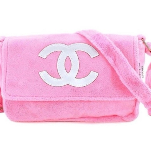 Chanel VIP Beauty line crossbody/shoulder/bum bag 💗 - Picture 1 of 5